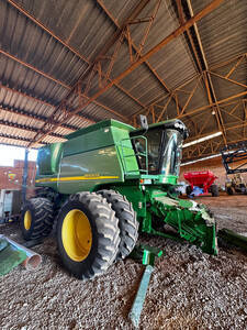 Colheitadeira John Deere Sts9650 Super Rotor