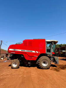 Colheitadeira Massey Ferguson 4690 Xtra