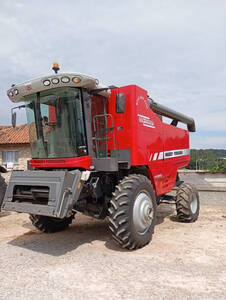 Colheitadeira Massey Ferguson - Mf 5690. Fab 2021