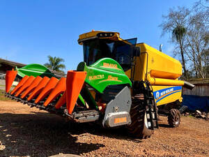 Colheitadeira New Holland Tc 4.90