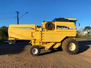 Colheitadeira New Holland Tc 57