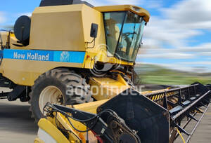 Colheitadeira New Holland Tc5090 Ano 2008