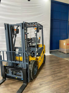 Empilhadeira Cpcd25 Plasnox 2.5T Duplex 3Mts Diesel