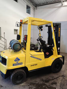 Empilhadeira Hyster 2.75 toneladas H55XM Usada 2005