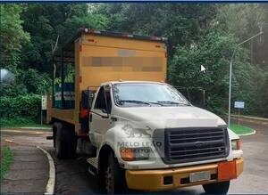 ford f12000 toco comboio lubrificante ano 2005 unico dono
