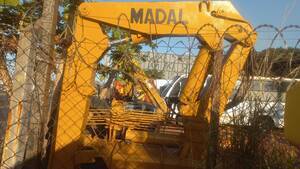 GUINDASTE "MUNCK" MADAL MD-10000L GIRO 360 1 HIDRAULICA 1 MECANICA
