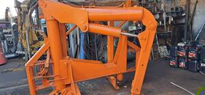 GUINDASTE MUNCK MODELO M-640/18 REVISADO E PINTADO COM MALHAL E BOMBA