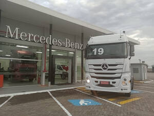 Mercedes-Benz Actros 2546 Ls 6X2