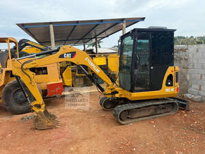 Mini Escavadeira Caterpillar 302.5C Ano 2011 7441014