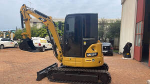 Mini Escavadeira Caterpillar 303.5E