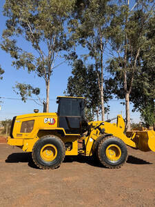 Pá Carregadeira Caterpillar 924K
