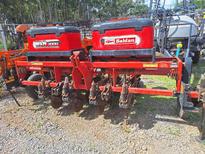 Plantadeira Baldan Nsh 3000 - 4 Linhas