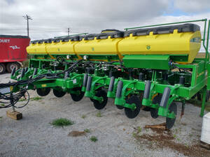 Plantadeira John Deere 2115 - 2023