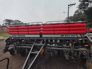Plantadeira Massey Ferguson - Mf511 M45. Fab 2013