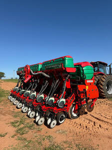 Plantadeira Planti Center Big Farm Premier 15 G-5