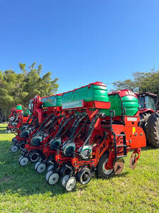 Plantadeira Planti Center Big Farm Premier 15 G-6