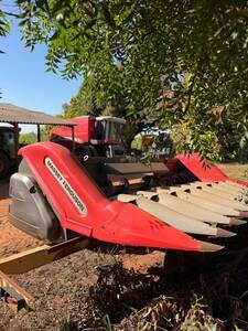 Plataforma de milho Massey Ferguson  MF 3010