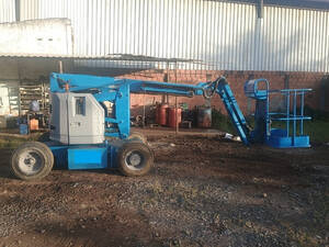Plataforma Elevatória Genie Z-34/22 Dc