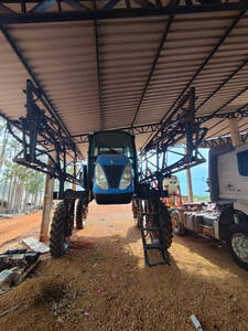 Pulverizador Autopropelido Sp2500 New Holland - 2013