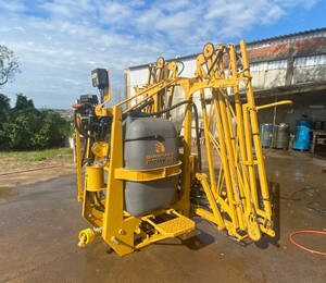 Pulverizador Gaurus - 600 Litros. Fabricação 2023