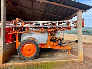 Pulverizador Jacto  Advance 3000 (AM-24)