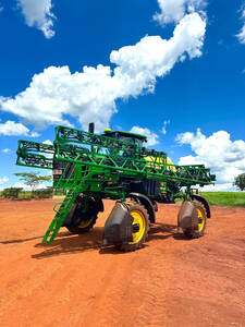 Pulverizador John Deere M4025