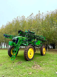 Pulverizador John Deere M4030