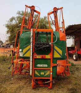 Pulverizador Panter 900. 900 Litros. Fabricação 2018