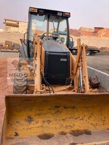 retroescavadeira case 580m 4x4 ano 2012 cabine aberta
