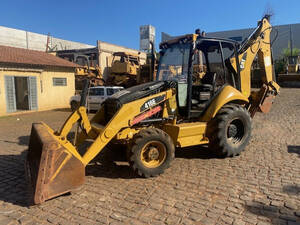 Retroescavadeira Cat 416E 4X4 Ano 2014