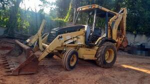 retroescavadeira caterpillar 416c 4x2 ano1998