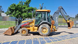 Retroescavadeira John Deere 310L 4X4 2020 3000H 7367670