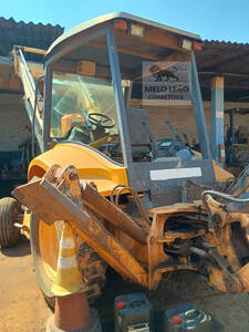 Retroescavadeira New Holland Lb90 4X2 Ano 2007 7437963