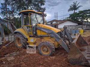 Retroescavadeira Volvo Bl70B 2013 4X4 6.987 Hs 7276210