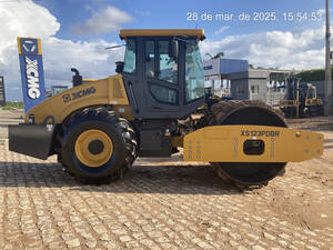 Rolo Compactador Xcmg - Xs123Pdbr