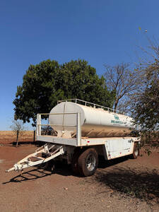 Tanque Dágua De Arrasto / Carreta Iderol