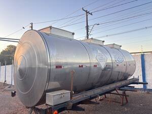 TANQUE INOX ISOTÉRMICO 