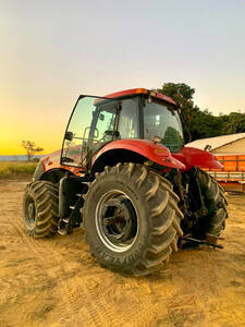 Trator Case Ih Magnum 235