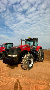 Trator Case Ih Magnum 260