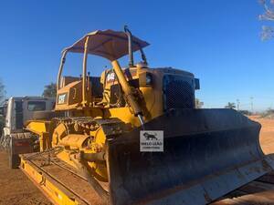trator de esteira komatsu d155ax-6 ano 2021 unico dono