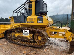 trator de esteira komatsu d61ex ano 2014 com 12.000 horas revisada