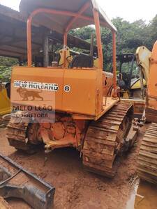 trator esteira new holland 7d ano 2001 revisado, operacional