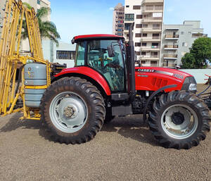 Trator Farmall 110A Ano 2023 Usado