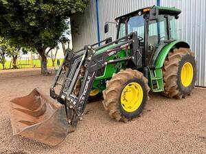 Trator John Deere 5078E