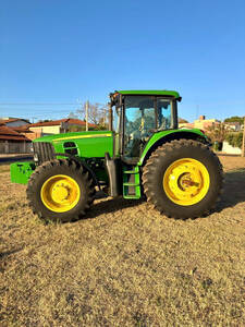 Trator John Deere 6150J