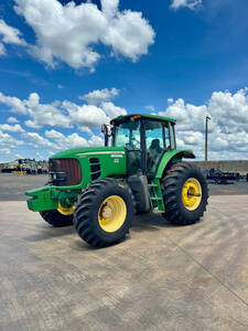 Trator John Deere 6180J