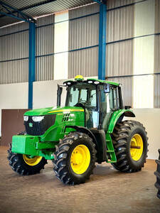 Trator John Deere 6190M