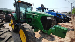 Trator John Deere 7210 J