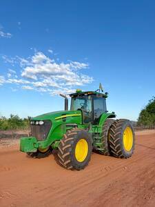 Trator John Deere 7230j