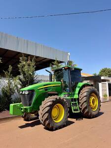 Trator John Deere 7230j
